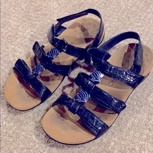 VIONIC SANDALS